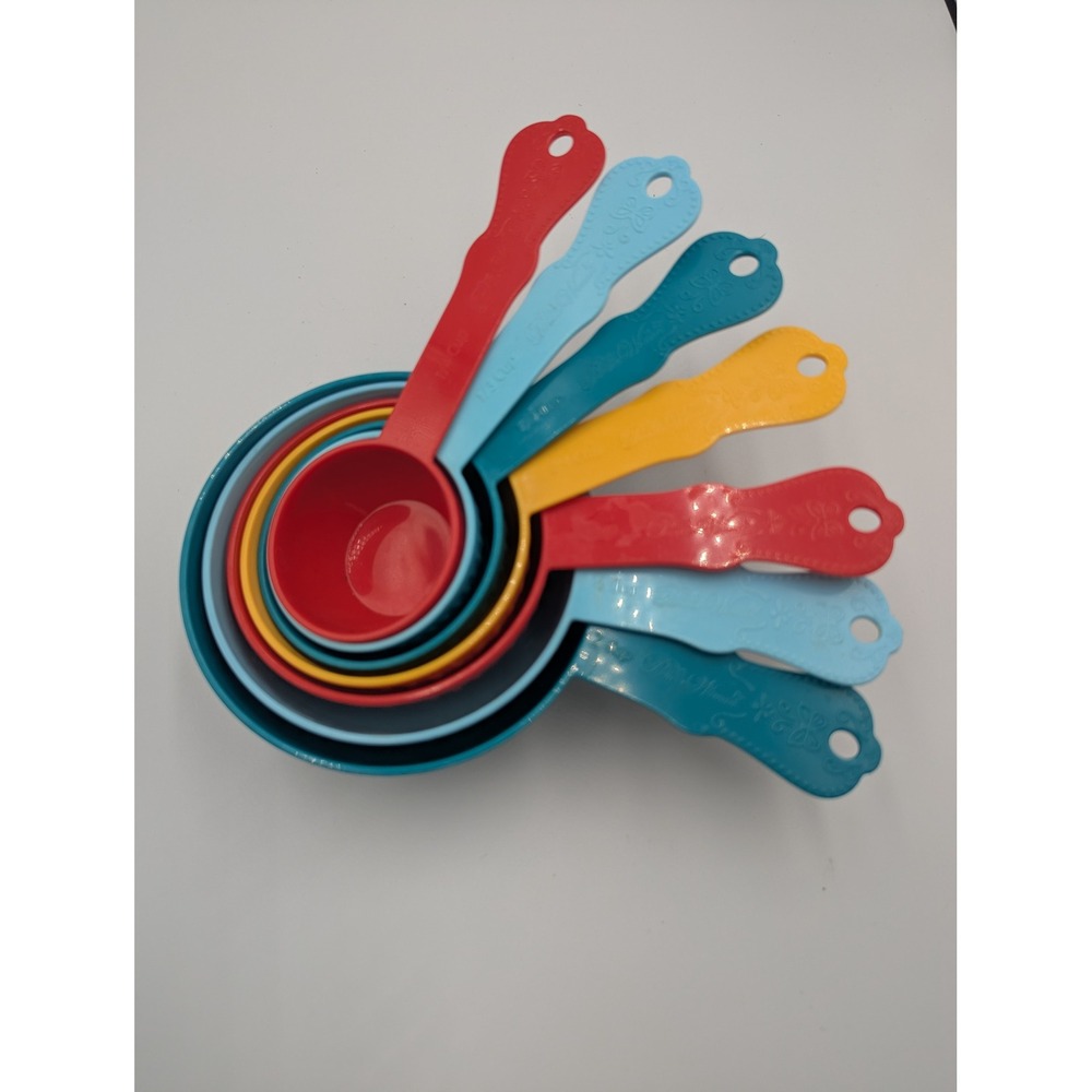 The Pioneer Woman Measuring Cups Multicolor Melamine Floral Nesting 7-Piece Set